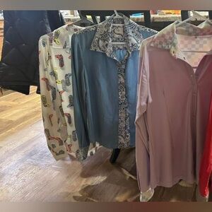 Stylish Women's Blouse - Blue